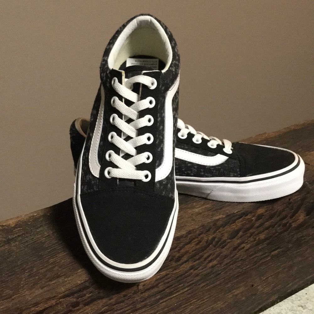 Vans size 7